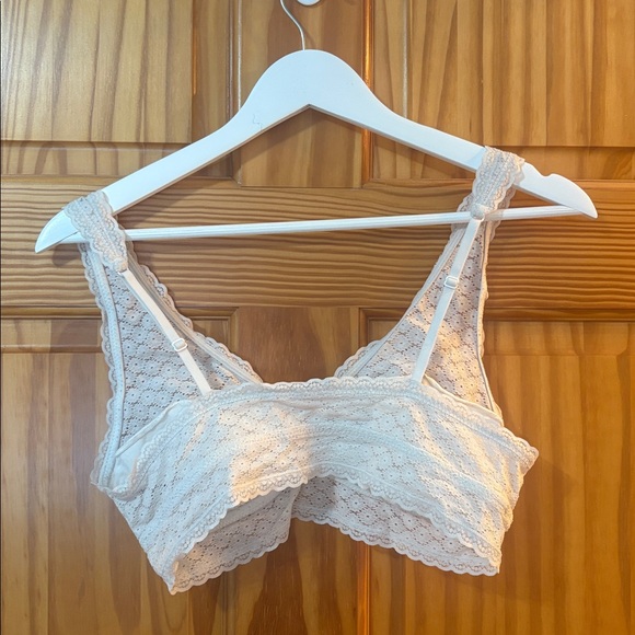 Aerie Size Medium White Lace Bralette - Picture 3 of 5